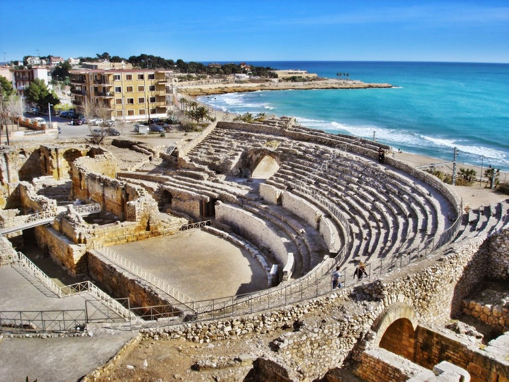 Photo of Tarragona's Roman amphitheatre