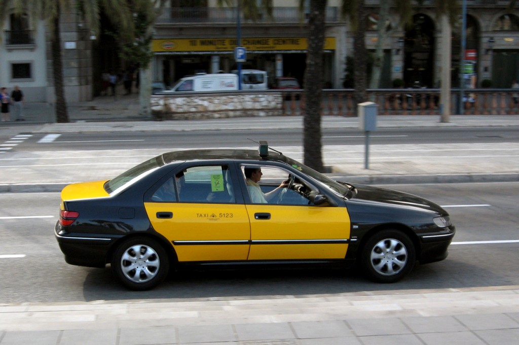Taxi, Park Guell, Barcelona Blog